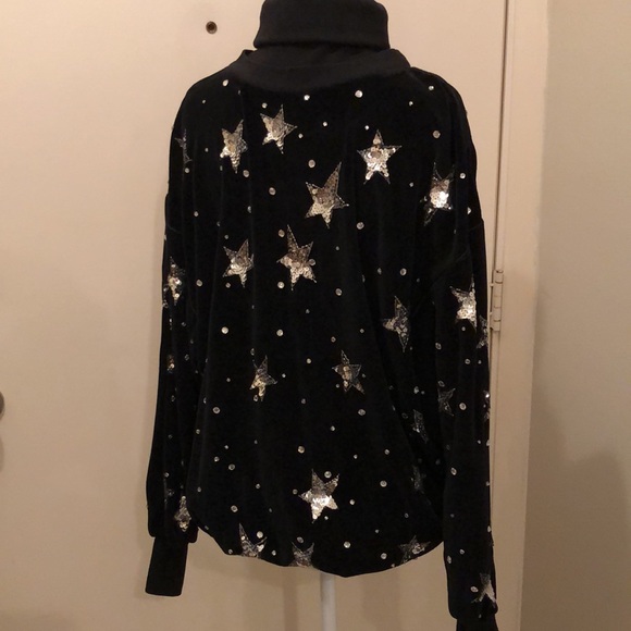 Washable Velvet Holiday Turtle Neck Medium - Picture 2 of 5